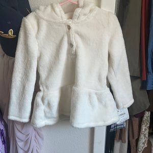 Carter’s toddlers sweater